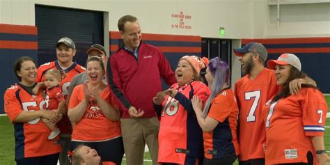 Transplant Recipient Receives A Surprise From Peyton Manning