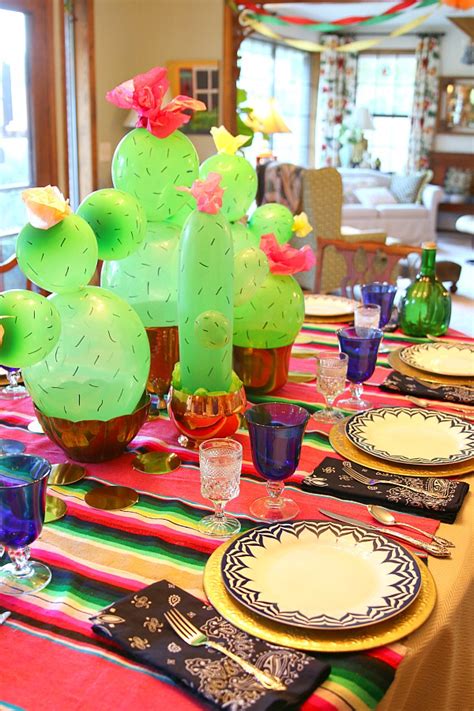 Mexican Dinner Tablescape With Balloon Cactus Centerpiece Mexican