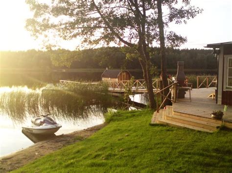 Nestled between large rocks and the low vegetation of the sandefjord coast in norway, cabin knapphullet is a small cabin inspired by its location. Rent in Stockholm, Sweden - Id#16 Cottage by lake with ...