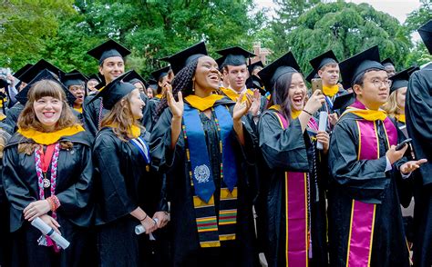 University Announces 10 Commencement Speakers