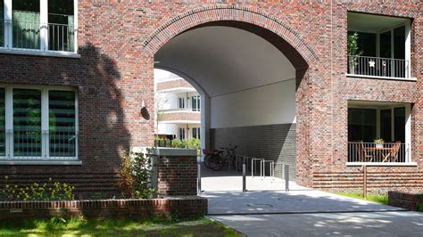 Die angebotene wohnung befindet sich im i.og in einer wohnanlage mit 10 wohnungen im die wedemark gehört zur region hannover. Eigentumswohnungen am Maschsee - Altenbekener Damm ...