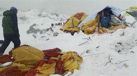 22 Climbers Died After Nepal Earthquake Triggered Avalanche On Mount