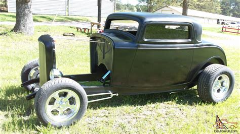 1932 Ford Three Window Coupe Roller Project Fiberglass New Body Hot Rat Rod