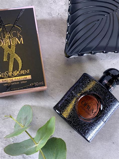 Yves Saint Laurent Black Opium Perfume 2 Everfumed Fragrance Notes