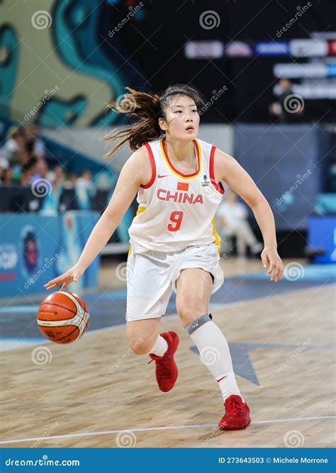 Chinese Female Basketball Player Li Meng In Action Editorial Stock