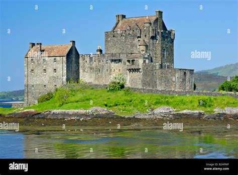 Eilean Donan Castle Loch Duich Kyle Of Lochalsh Highlands Scotland Uk