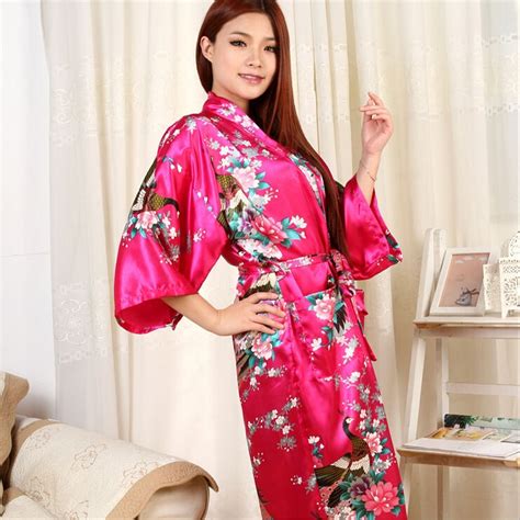 2016 New Silk Kimono Robe Bathrobe Women Red Silk Bridesmaid Robes Sexy Navy Blue Robes Satin