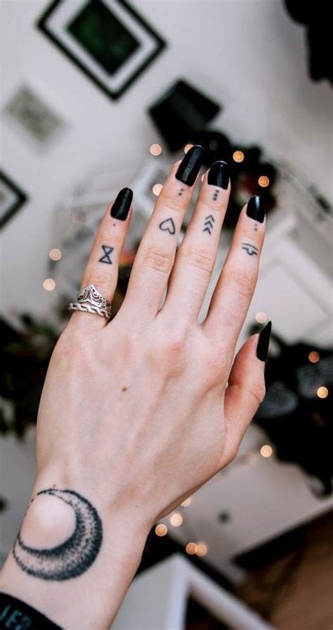 Best Finger Tattoos Designs For Girls Tatuagem No Dedo Projetos Dedo