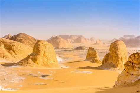 The White Desert At Farafra In The Sahara Of Egypt Stock Photo Image