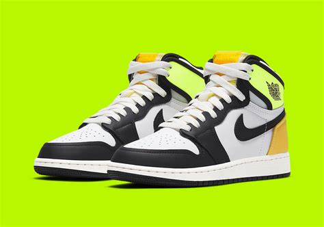 Air Jordan 1 High Volt Gold 555088 118 Release Date Fukijamas™