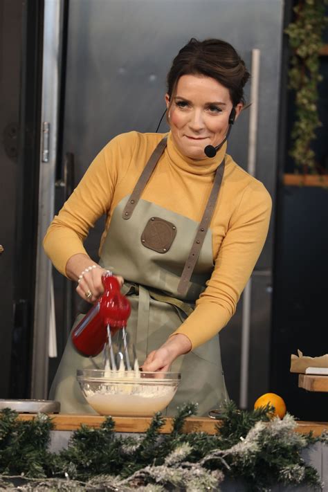 Candice Brown Ideal Home Show At Eat And Drink Festival In London 1125