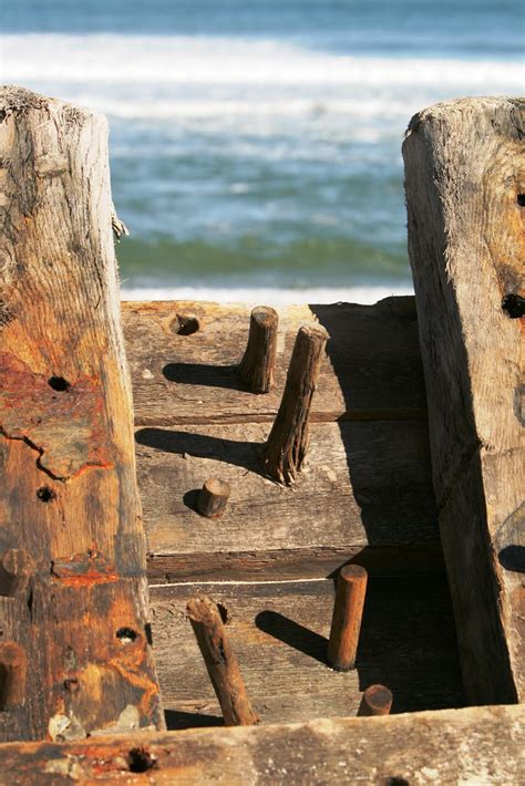 Shipwreck At Newcomb Hollow Beach Wellfleet Cape Cod Ma Flickr