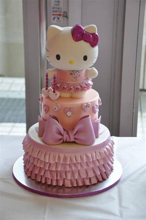 12 Gâteaux Dhello Kitty Hello Kitty Birthday Cake Hello Kitty Cake