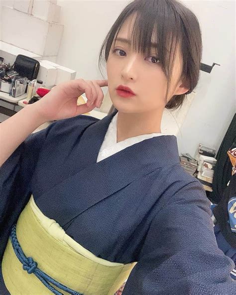 鈴木咲さんのインスタグラム写真 鈴木咲instagram 「今日は宣材撮影でrazerをイメージした色の着物を着ました🙌🏻」1月21日 23時53分 sakisuzuki1103