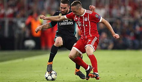 Complete overview of real madrid vs barcelona (laliga) including video replays, lineups, stats and fan opinion. FC Bayern vs. Real Madrid: Das ist der Kader der Münchner ...
