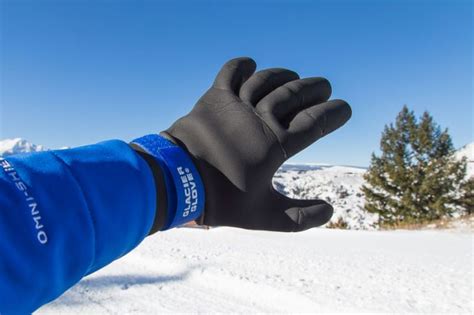 Best Waterproof Gloves Buying Guide Top Picks Reviews Prices