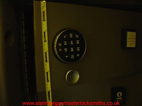 Insert Safe With La Gard Electronic Digital Combination Lock Alan