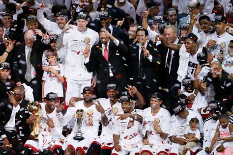 Miami Heat crowned 2012-13 NBA Champions, defeat Spurs 95-88 in Game 7 - Hot Hot Hoops