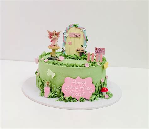Pin By Cakes By Judyc On Unicorns And Fairies Cake Desserts Food