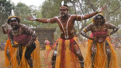 Laura Aboriginal Dance Festival Keeps Dreamtime Traditions Alive The Courier Mail