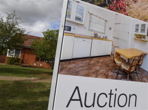 Housing Auctions Across Australia Reach Two Year High 7news