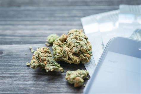 how to buy legal weed canada buy cannabis online