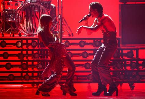 Måneskin is an italian rock band from rome, consisting of lead vocalist damiano david, bassist victoria de angelis, guitarist thomas raggi, and drummer ethan torchio. Eurovision 2021, la prima esplosiva performance dei ...