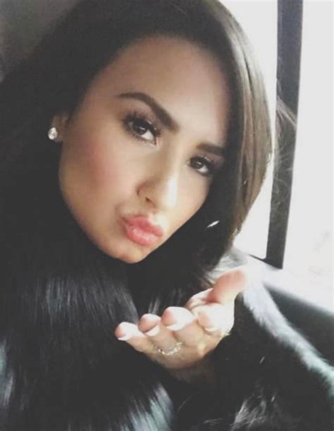 Demi Lovato Leaked Photos Singer Becomes Latest Targeted By Hackers