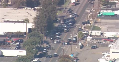 Update Armed Suspect Barricaded Inside Rv Near San Jose Ups Customer Center Surrenders To