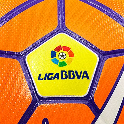 Jun 01, 2021 · la liga have revealed the all new puma accelerate ball which will be used in the competition for the 2021/22 season. Nike Ordem Hi-Vis 15-16 La Liga Winter Ball Released ...