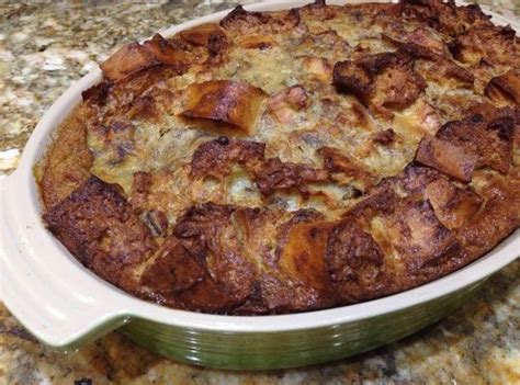 I love the simplicity of this baked bananas recipe, which is a great way to use up ripe bananas. How to Bake Banana Bread Pudding in an Alto Shaam CTP6.10 ...
