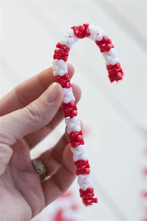 Easy Diy Candy Cane Christmas Craft With 3 Supplies