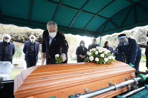 Este sábado 15 y domingo 16 de mayo se viven jornadas históricas: Presidente Piñera habría faltado al protocolo: Abrió la ...