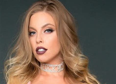 Britney Amber Sets Her Sights On Xbiz Milf Performer Of The Year Title
