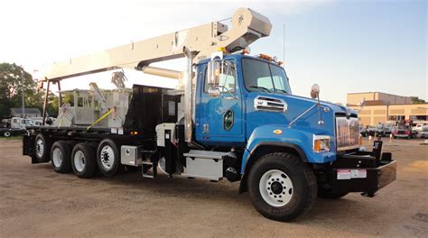 Boom Trucks National Crane And Elliott Aspen Equipment