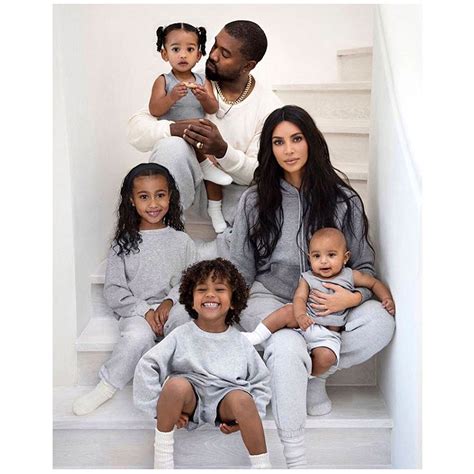kardashians christmas cards over the years us weekly