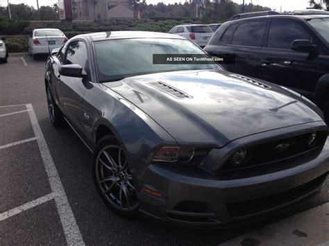 2013 Ford Mustang Gt Premium W Gt Boss Track Package