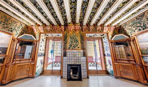 Discover And Enjoy The Works Of Antoni Gaudí In Barcelona