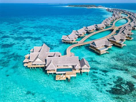 Maldives Vs Bora Bora Where Will You Have The Best Vacation