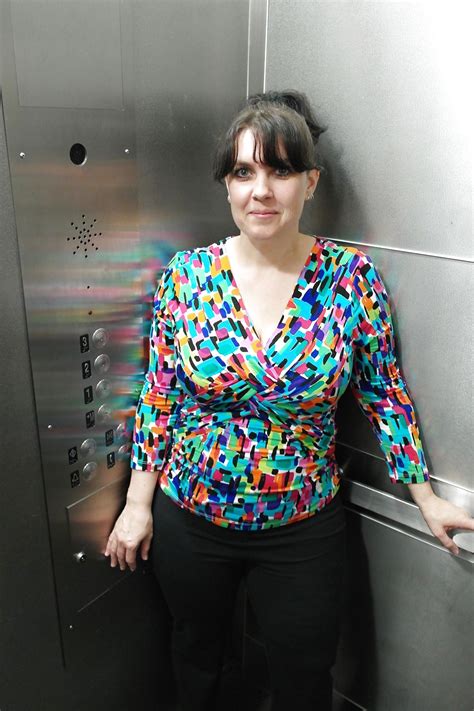 Woman Elevator Xxx Porn