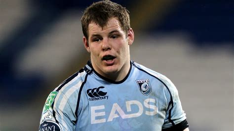 Newport Gwent Dragons Sign Cardiff Blues Prop Sam Hobbs Rugby Union
