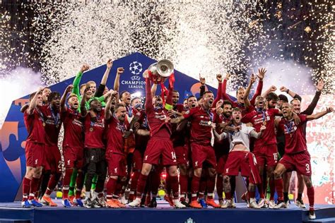 Liverpool's captain steven gerrard, center, lifts the champions league trophy at the ataturk olympic stadium, istanbul, turkey, wednesday, may 25, 2005. From Madrid to Las Vegas - How Liverpool fans experienced ...