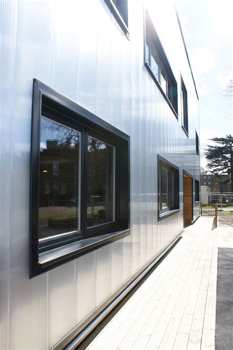 20 Translucent Polycarbonate Panel Architecture
