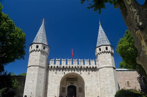 Topkapi Palace The Living History And Luxury