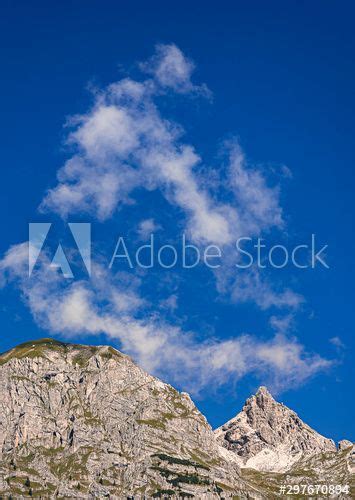 A Tree Of Clouds Acquista Questa Foto Stock Ed Esplora Foto Simili In Adobe Stock Adobe