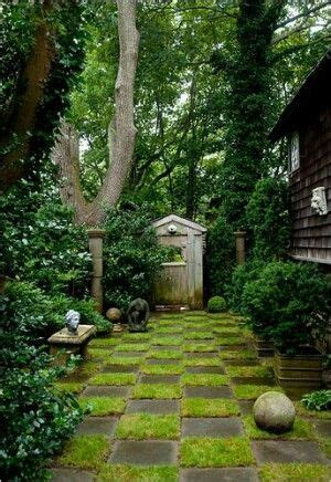 Ideas For My Alice In Wonderland Garden That I Will Have Dream