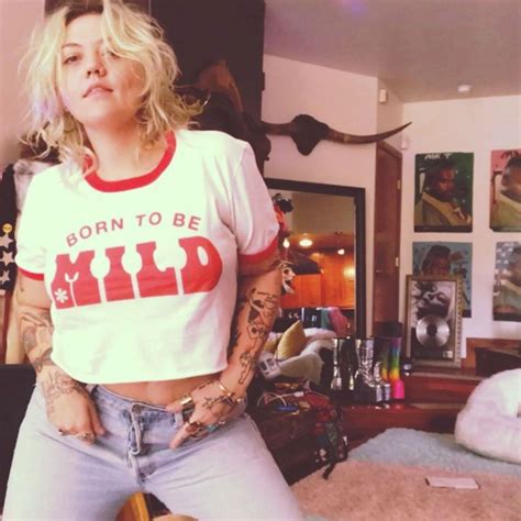 Elle King Gets Candid About Her Depression And PTSD