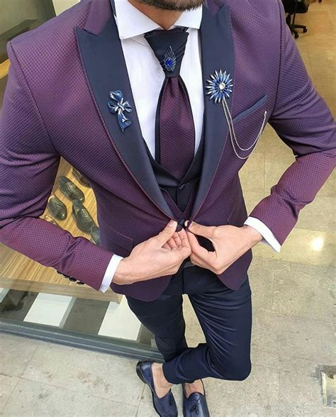 Fashionable Mens Suits Purple Wedding Groom Tuxedos Groomsmen Slim