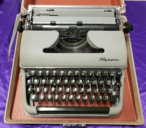 1958 Olympia Sm3 On The Typewriter Database