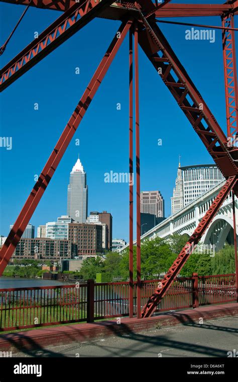 Center Street Swing Bridge Cuyahoga River At Settlers Landing Park